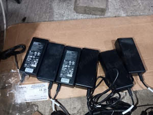 Alimentator incarcator 24V dc 2.5A