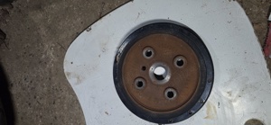 Fulie arbore Volvo 2.4