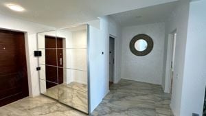 Apartament tip penthouse 3 camere ultracentral - imagine 19