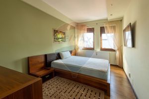 Apartament, 3 camere de închiriat, cu parcare, ultracentral, Oradea - imagine 4