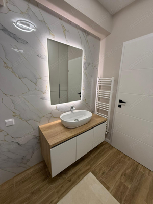 P.F. vând apartament cu două camere în Florești - imagine 7