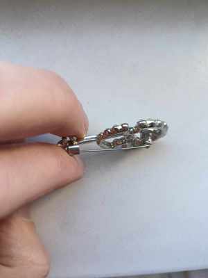 Brosa instrument muzical 4.8x2.5cm Vioara, Bass, Violina, vintage brooch, Belle broche  - imagine 3