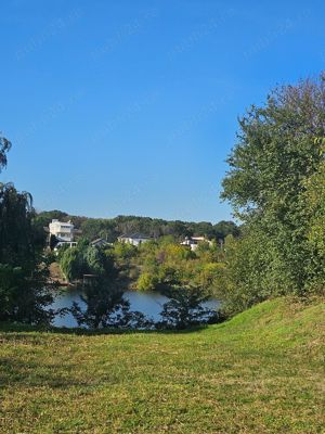 Teren de vanzare ingradit cu iesire la lacul Balotesti  - imagine 6