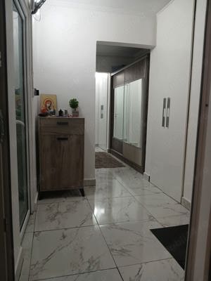 apartament 3 camere  - imagine 10