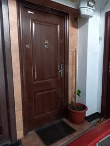 Proprietar vând apartament  3 camere Mioriței 