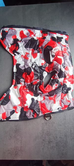 Vesta cu fermoar si bride , impermeabila, culoare rosu,alb,gri,negru camuflaj masura L - imagine 3