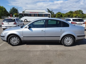 passat an 2003 - imagine 3