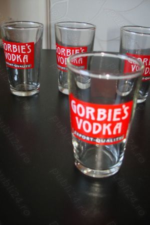 Set pahare vodca Gorbies Vodka - imagine 2