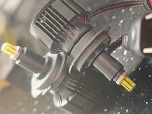 Bec led Philips 360°  - imagine 3