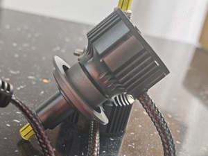 Bec led Philips 360° 