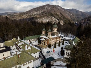 vanzare sau schimb  Apartament 1 camera in Sinaia zona faina, centrala - imagine 7