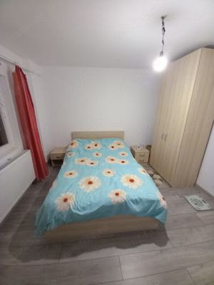 Închiriez apartament 2 camere  - imagine 3