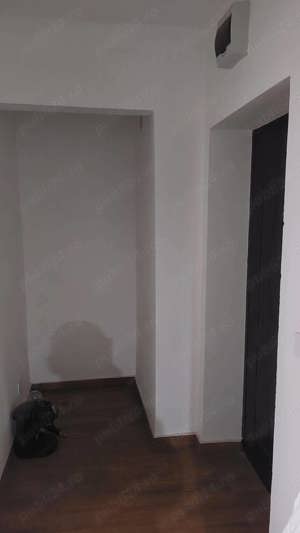 Apartament cu 2 camere - imagine 9