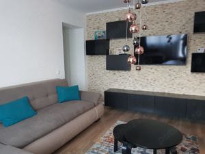 Apartament cu 3 camere, mobilat și utilat!! - imagine 9