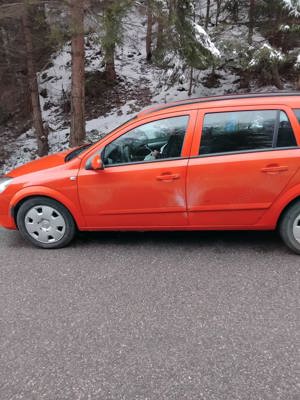 Opel astra combi =stare ff bună tehnic și estetic   Accept orice verificare   - imagine 2