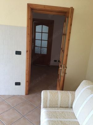 Vand apartament cu 2camere  - imagine 8