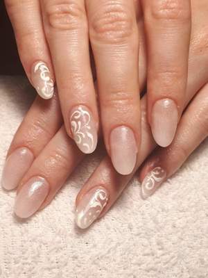 unghii cu gel si semipermanenta  - imagine 4