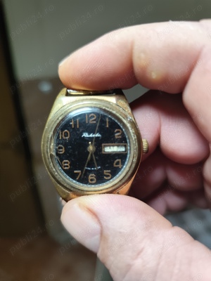 Ceas Raketa mecanic cu dată în stare de funcționare. - imagine 3