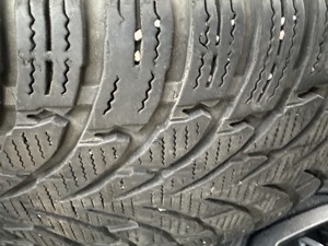 Vind Set cauciucuri Nokian de Iarna 255 / 55 R19 - imagine 2