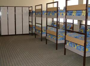 Paturi Metalice Etajate in stoc ideale pentru muncitori! - imagine 2