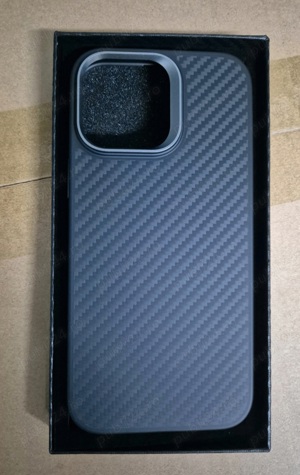 Husa Iphone 16 Pro Max fibra de carbon  - imagine 2