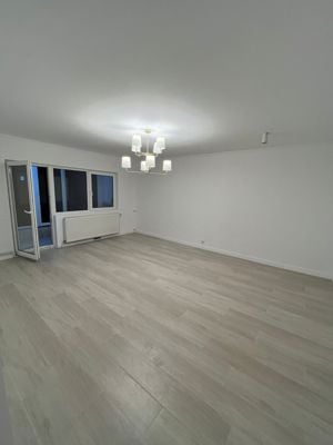 Apartament 2 camere cu gradina, RECENT RENOVAT - Otopeni - imagine 5