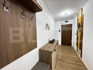 Apartament cu 2 camere, 54 mp, zona Cetatea Alba Carolina - imagine 2