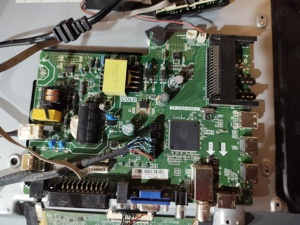 Dezmembrez tv Starlight 32dm3500