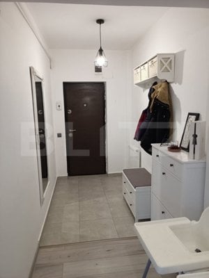 Apartament 2 camere decomandate, etaj 1, zona Florilor - imagine 1