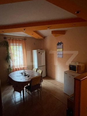 Apartament 3 camere, decomandat, Mureseni