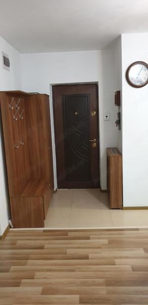 Vand apartament cu 3 camere - imagine 3