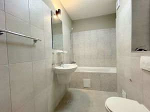 Apartament cu acces la curte, amenajat modern - Denya Forest - imagine 16