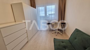 Apartament cu 3 camere de inchiriat garaj si balcon in Magnolia - imagine 5