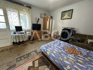 Casa de vanzare 3 camere 105 mpu teren liber 498 mp si garaj Mandra - imagine 5