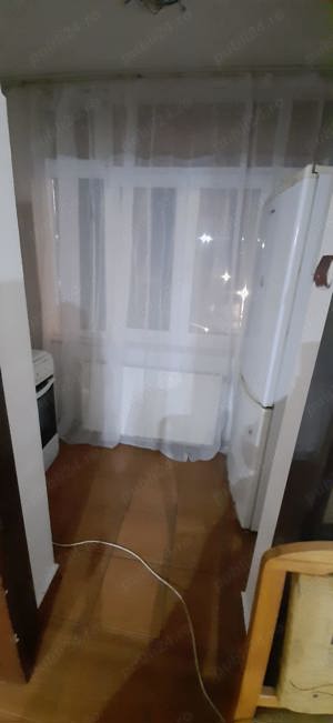 Închiriez apartament 2 camere - imagine 9