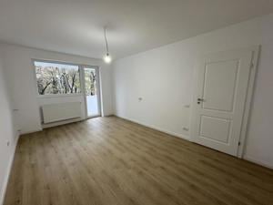 Apartament 3 camere de vanzare Drumul Taberei, metrou Raul Doamnei