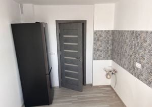 AP. 3 CAMERE, METROU 5 MIN, NEMOBILAT, RENOVAT TOTAL, PET-FRIENDLY - imagine 3