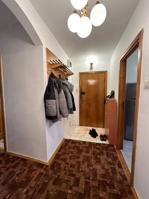 Apartament cu 3 camere, Calea Bogdanestilor, etaj intermediar, centrala proprie, garaj propriu - imagine 4