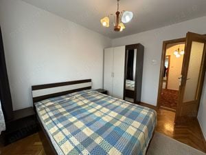 Apartament cu 3 camere, Calea Bogdanestilor, etaj intermediar, centrala proprie, garaj propriu - imagine 8