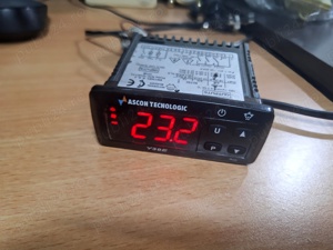 Ascon Technology Y39 Controler frigo 100 240V 16A  controler temperatura frig