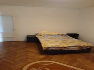 Apartament o camera de inchiriat , Podul de Fier - imagine 4