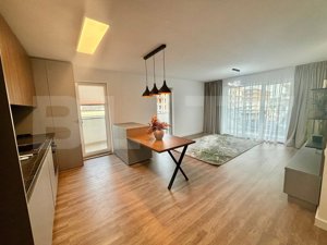 Apartament 2 camere, 50mp, etaj intermediar, parcare, terasa 24mp, zona Eroilor