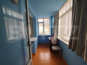 Apartament 64 mp 3 camere 2 bai 2 balcoane Zona Cugir - imagine 6