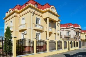 Pipera | Vila de LUX | 10 Camere | Piscina Exterioara | Garaj | Spatii Verzi