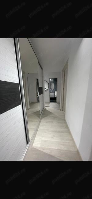 Apartament - imagine 8