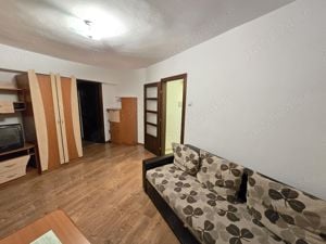 Apartament 2 camere 47mp+balcon! Mobilat Utilat complet! Etaj 2 4! Parcare! Str. Carpati nr.5!  - imagine 2