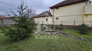 Casa individuala cu 5 camere si 3 bai, teren 1700 mp, Giarmata - imagine 7