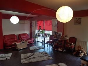 Apartament cu 2 camere de vânzare în zona Cornitoiu