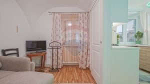 Apartament cu 2 camere de închiriat în zona Central - imagine 14