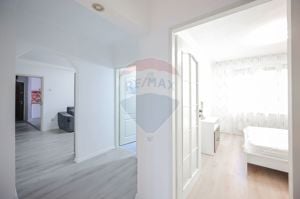 Apartament cu 3 camere de vânzare, zona Ioșia - imagine 2